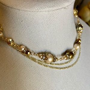 Gold and pearl choker necklace